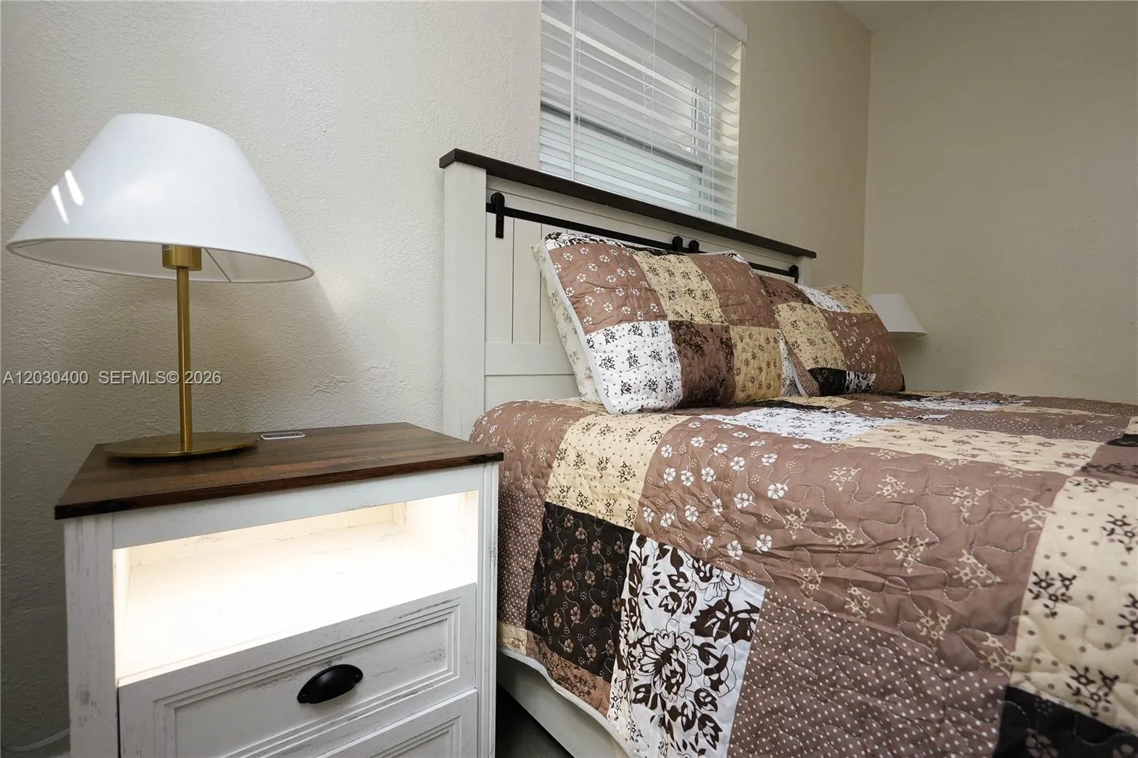 Property photo 28