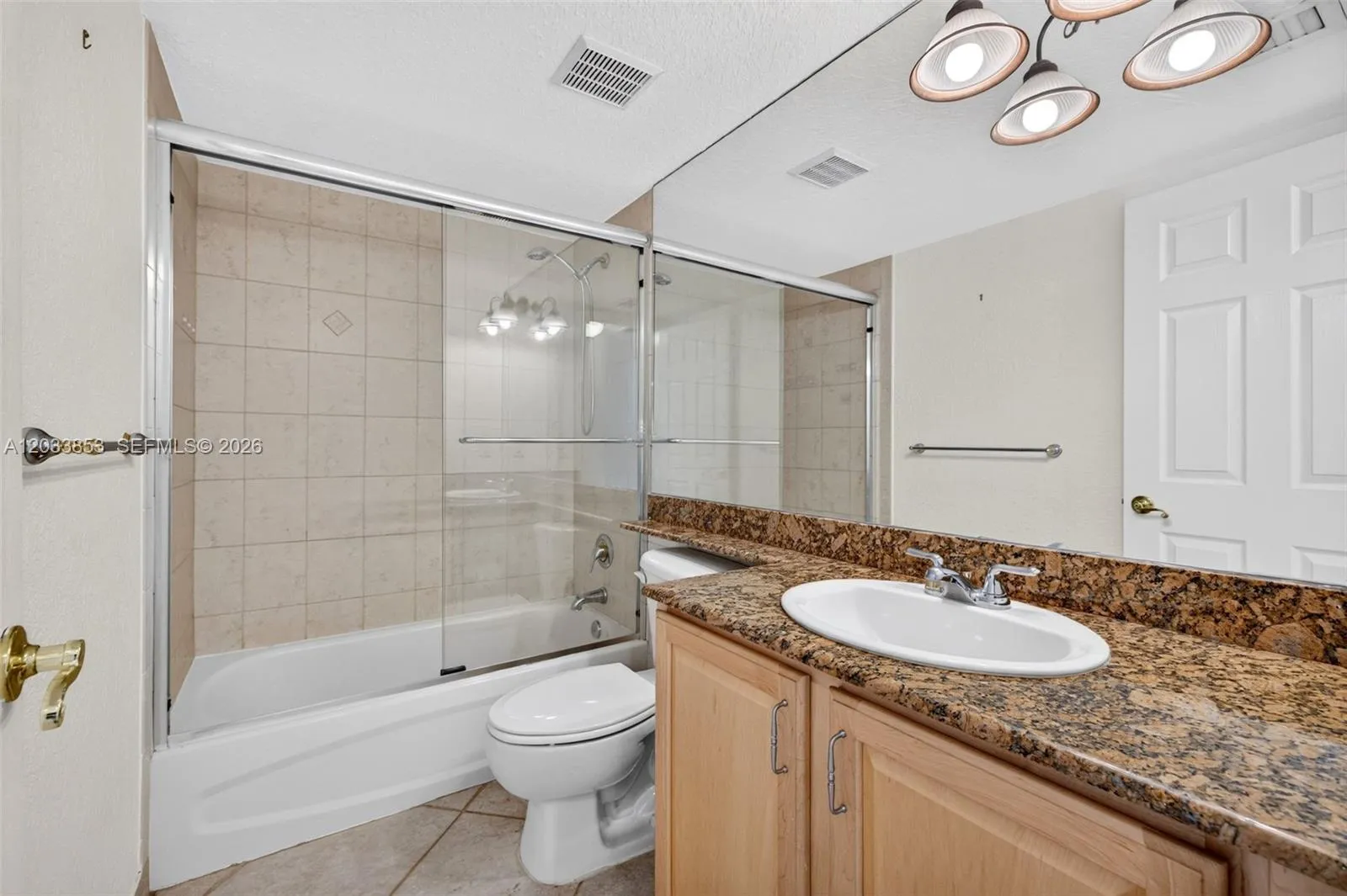 2nd Bathroom