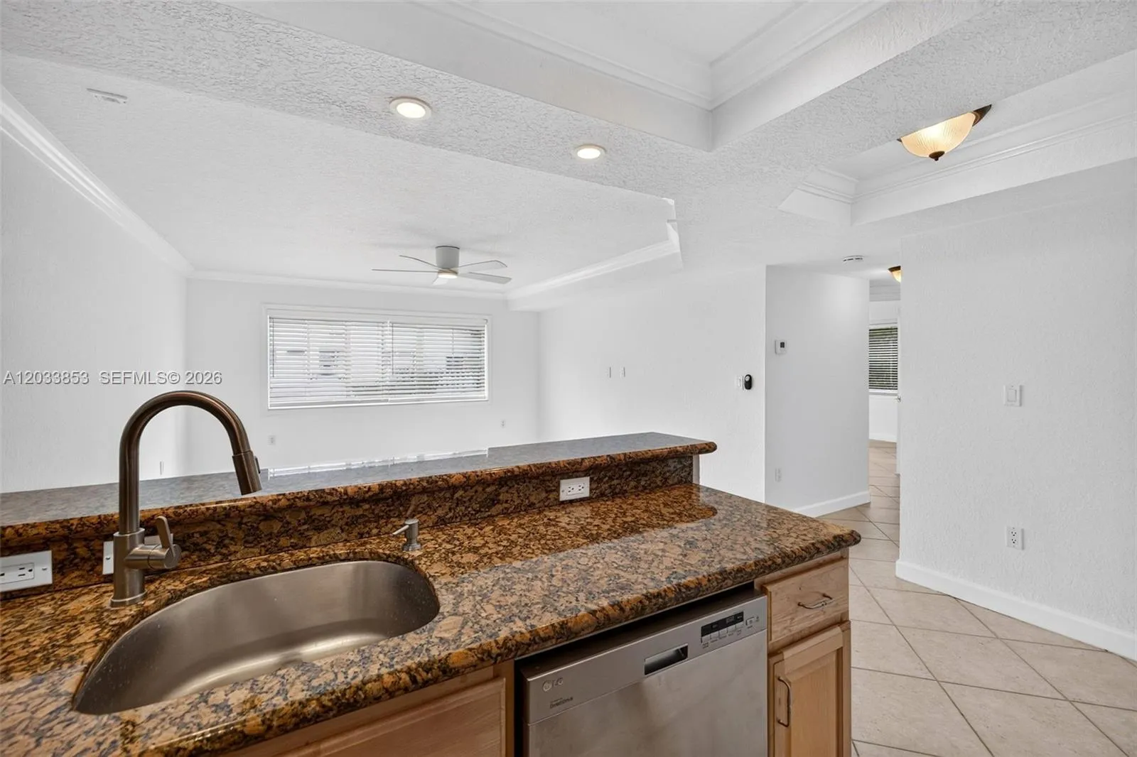 Open Kitchen