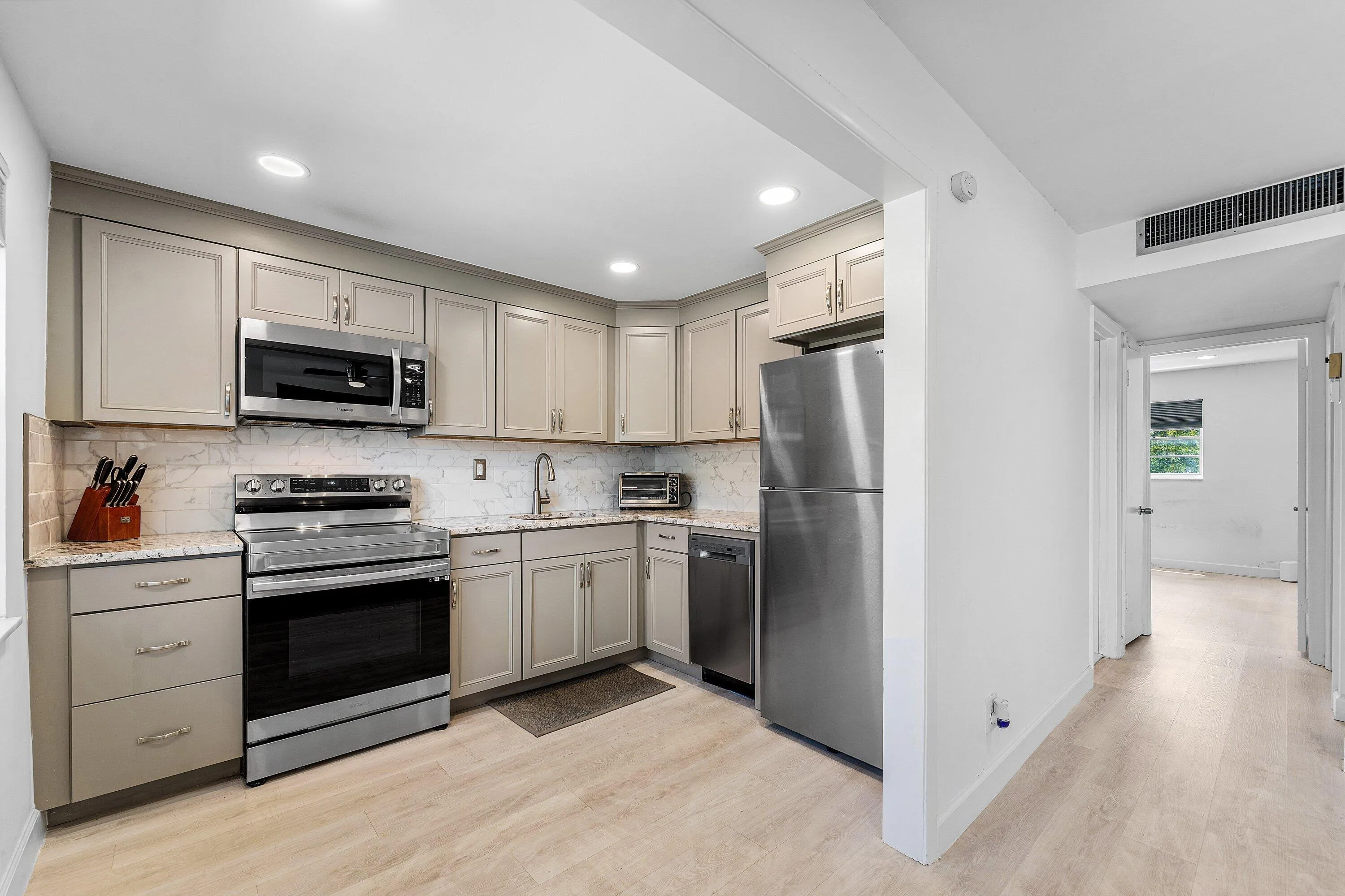 009-340Northwest19thStreet-2020-BocaRato
