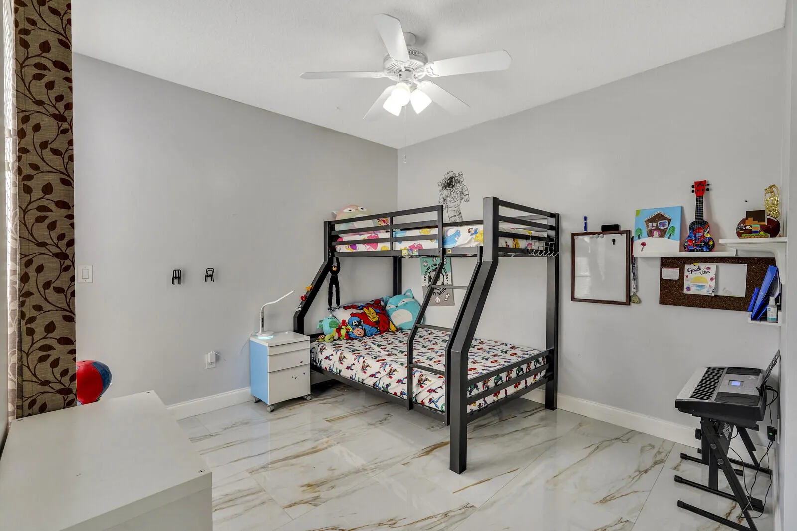 GUEST BEDROOM 3 WITH PRIVATE BATHROOM