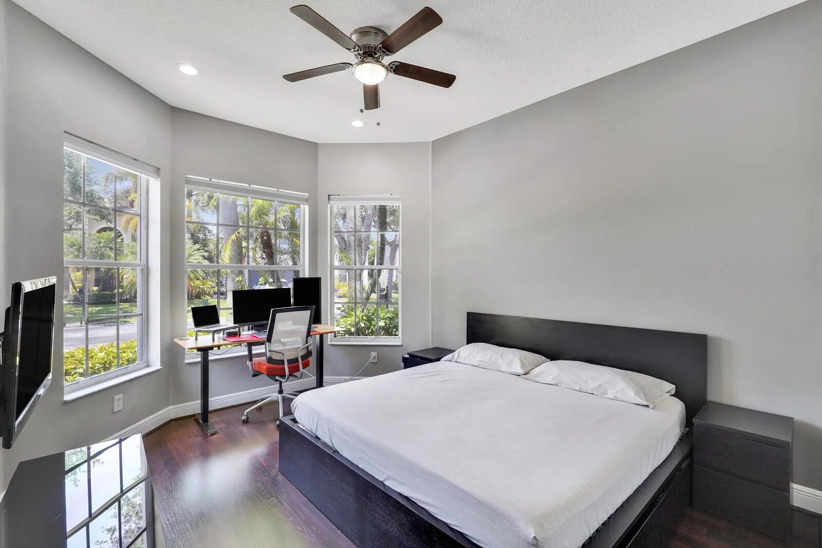 GUEST BEDROOM 1