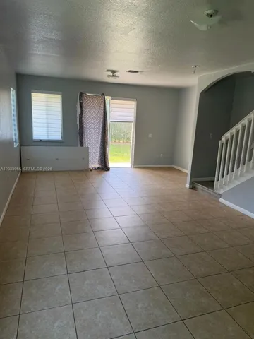 example without furniture