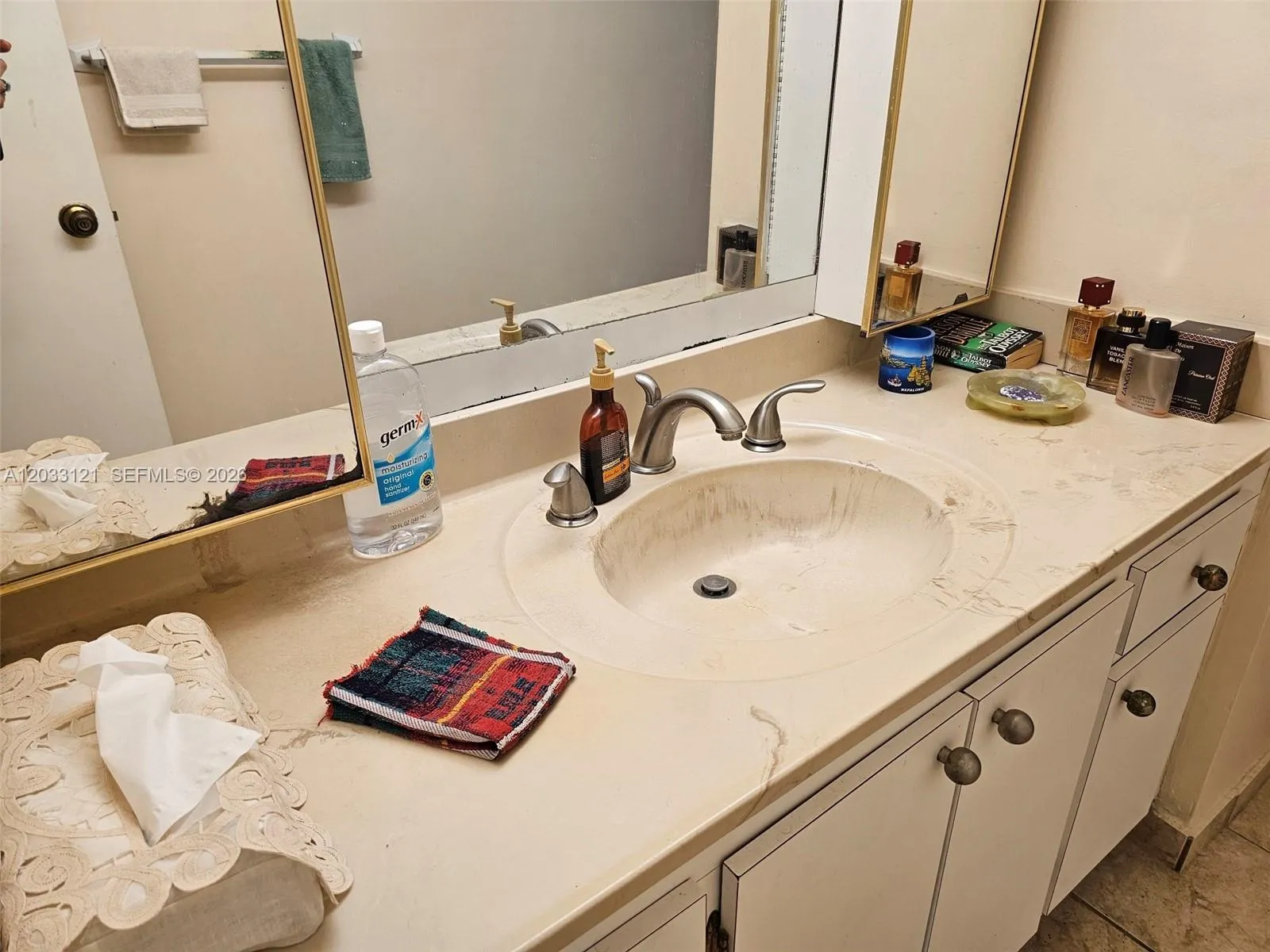 Guest bath vanity