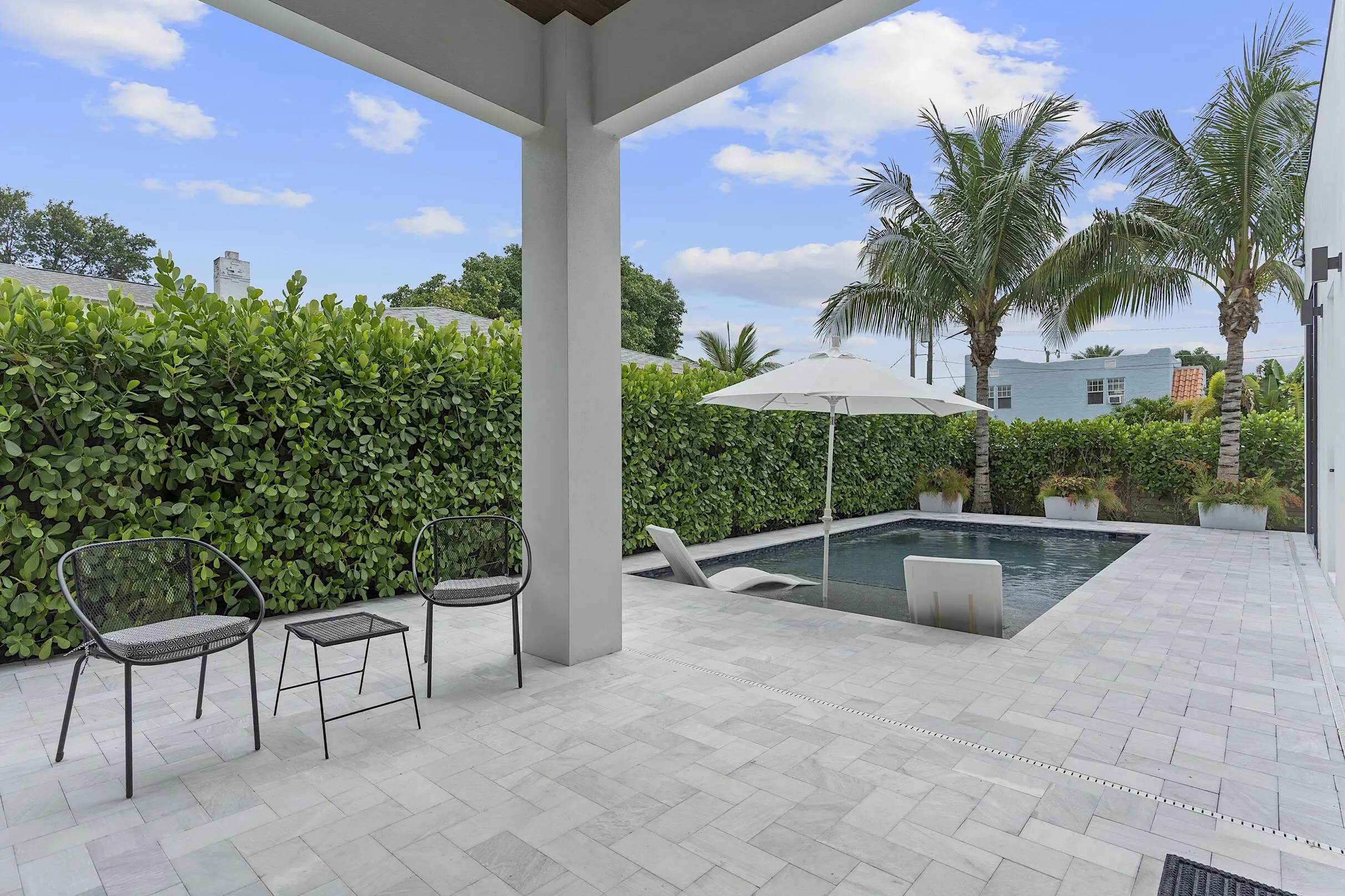 901 Upland Rd - 058