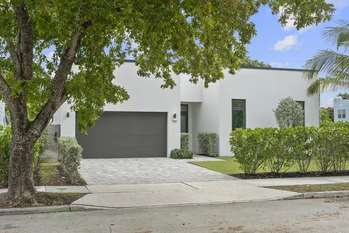 901 Upland Rd - 014