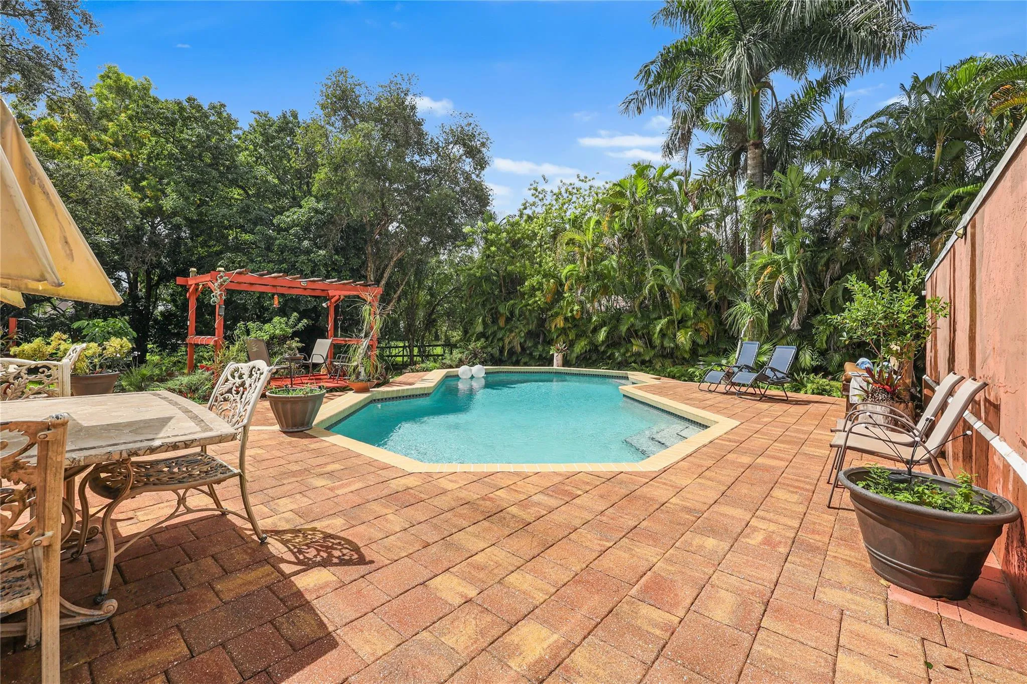 Property photo 40