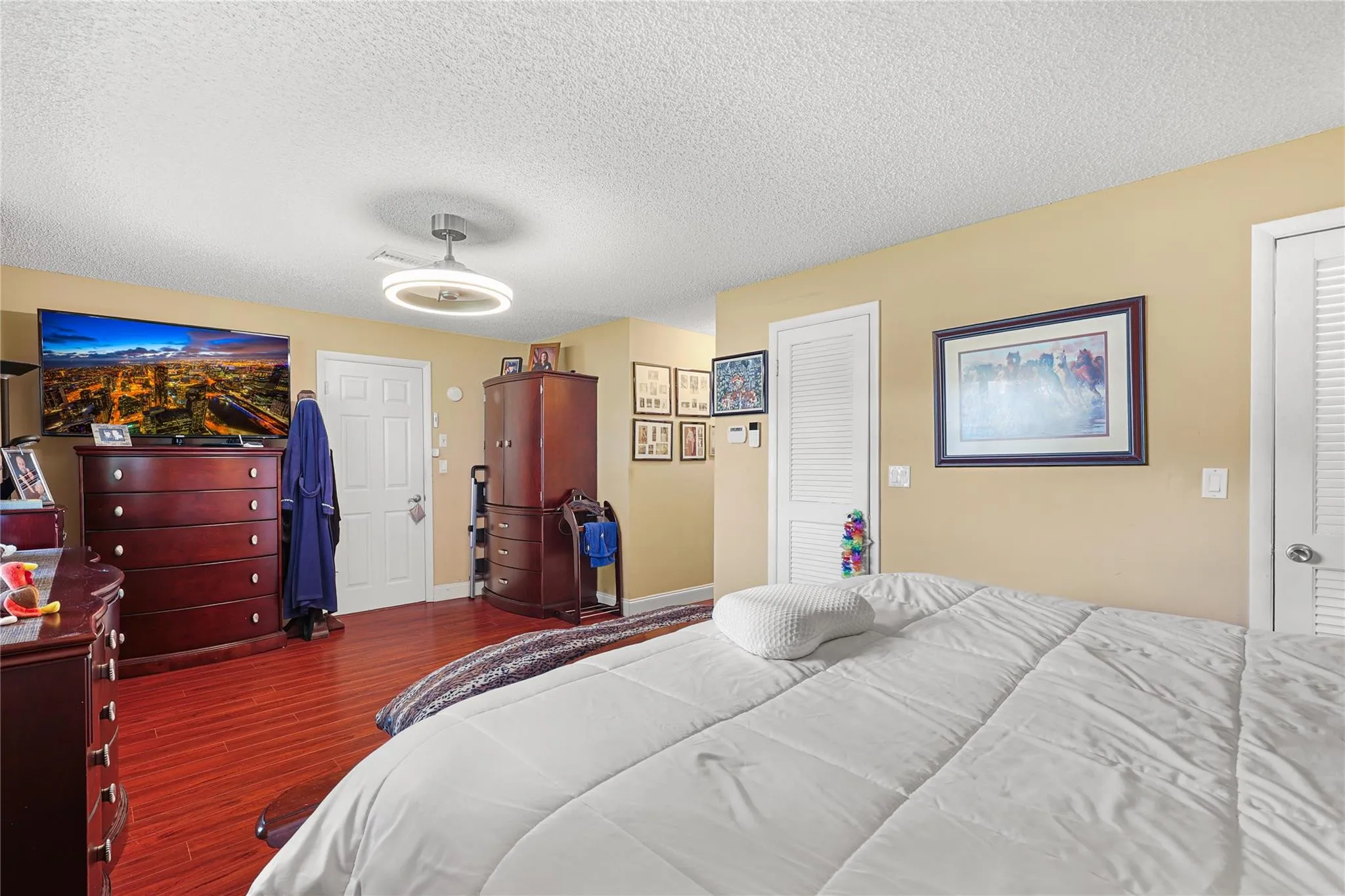 Property photo 32