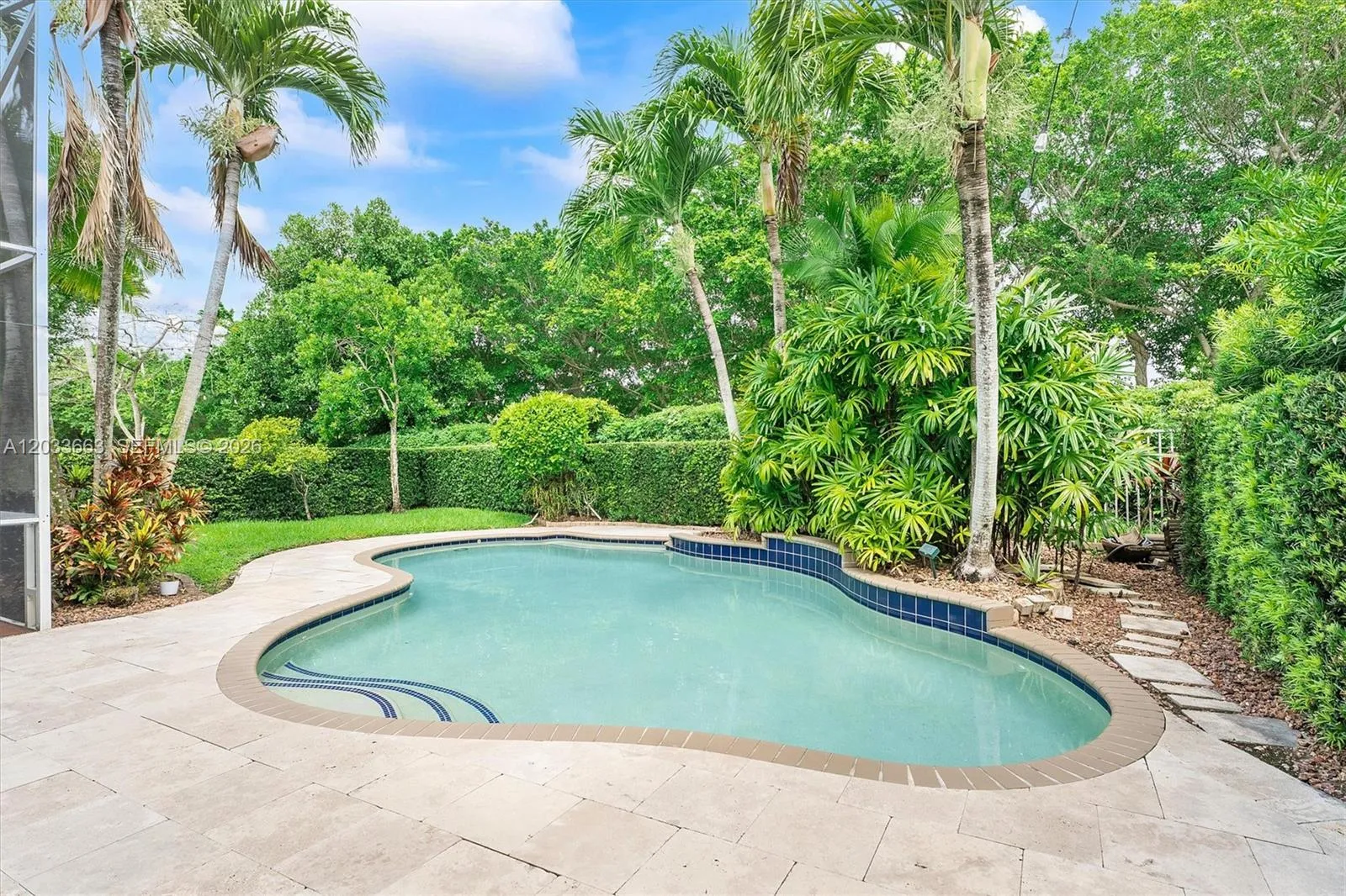 Property photo 33