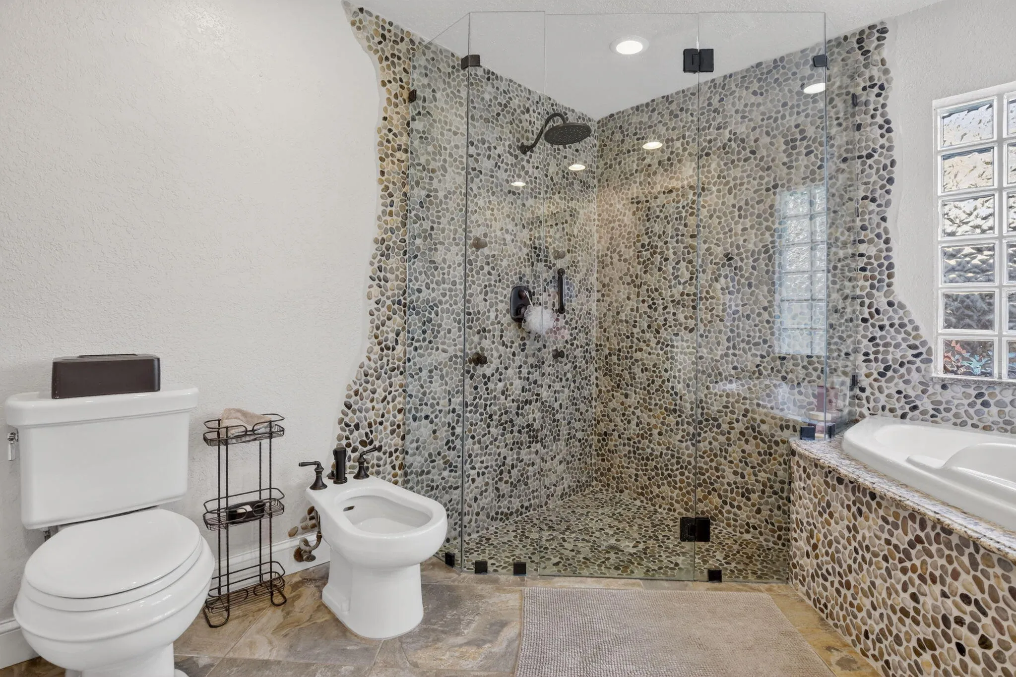 40 primary bath