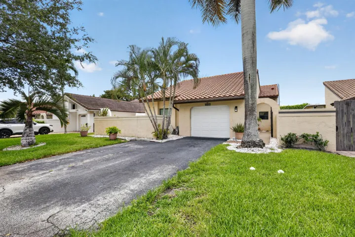 25-web-or-mls-_14A9485