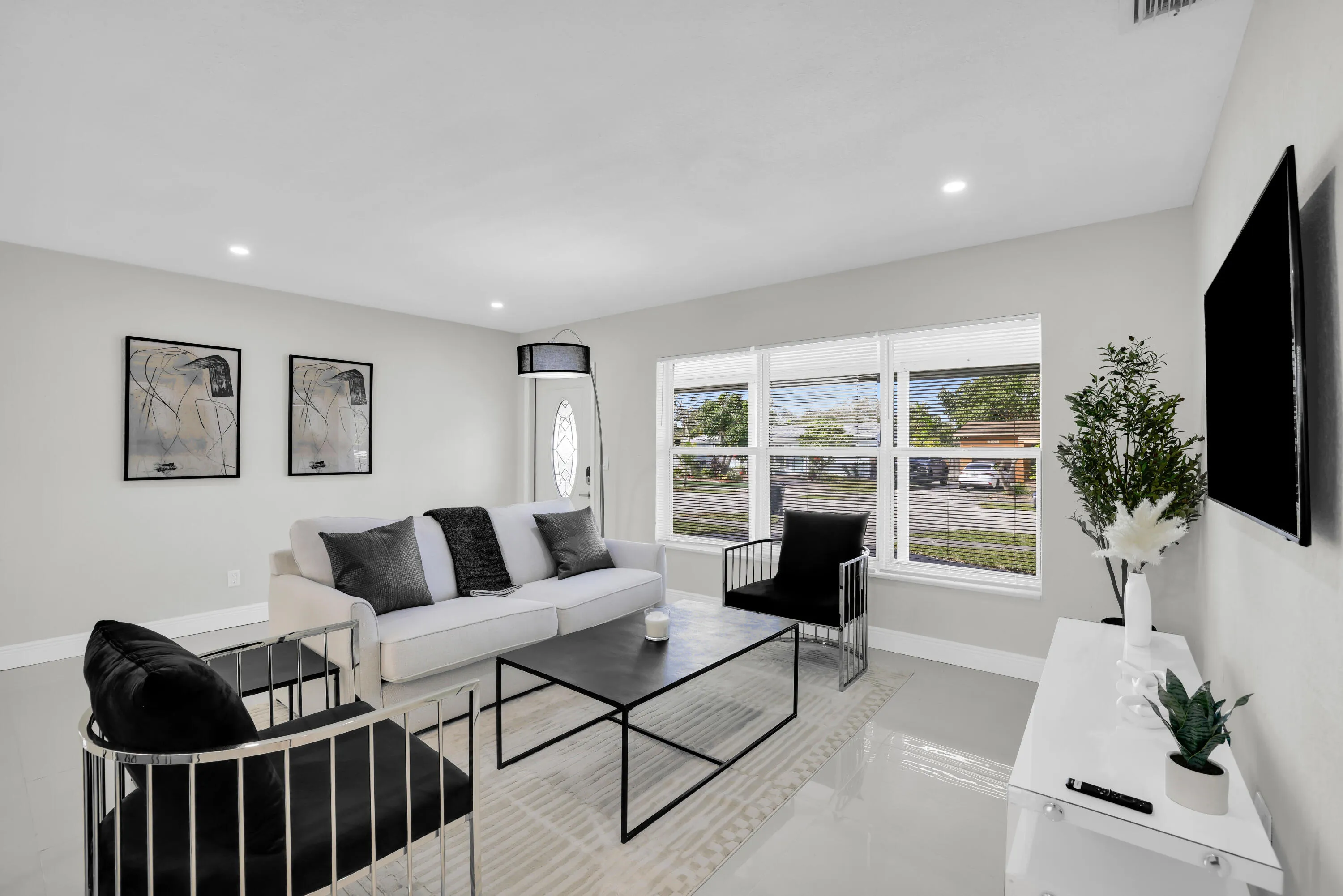 Living Room 5