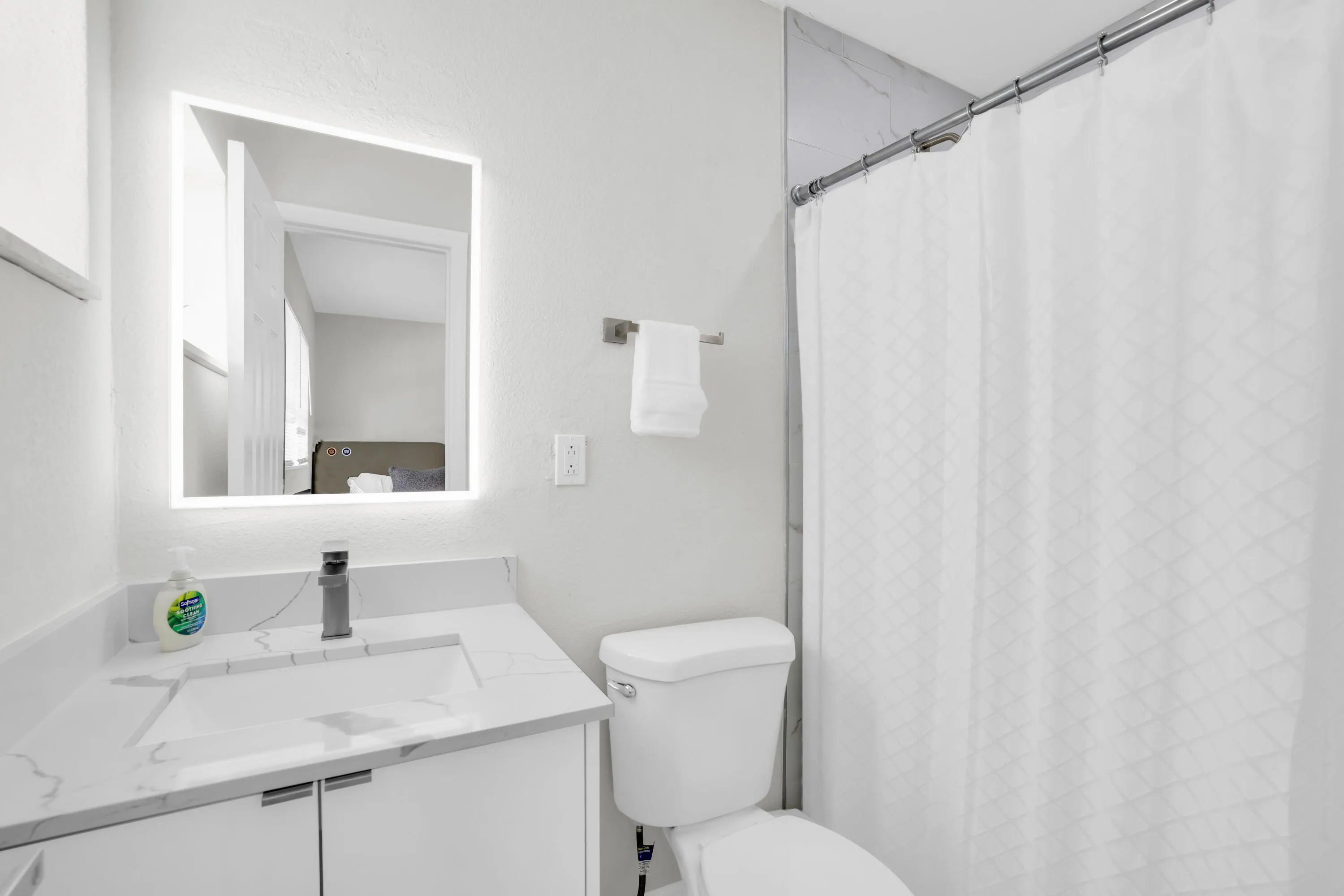 Bathroom 1 - 3