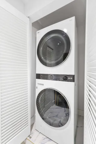 Washer-Dryer