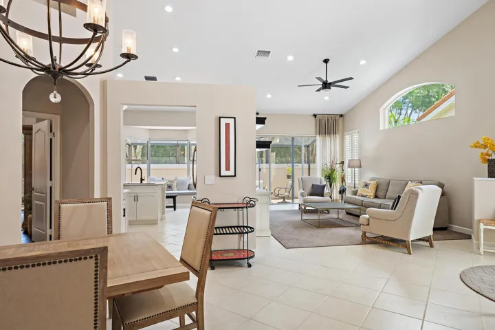 8164 Sandpiper Way