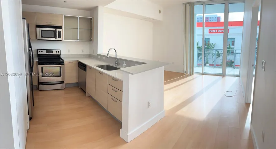 Open kitchen