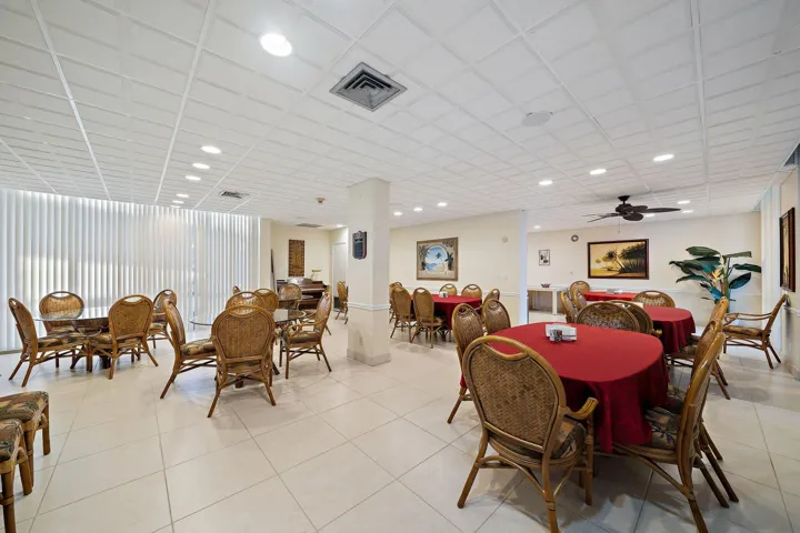 Gemini Meeting Room