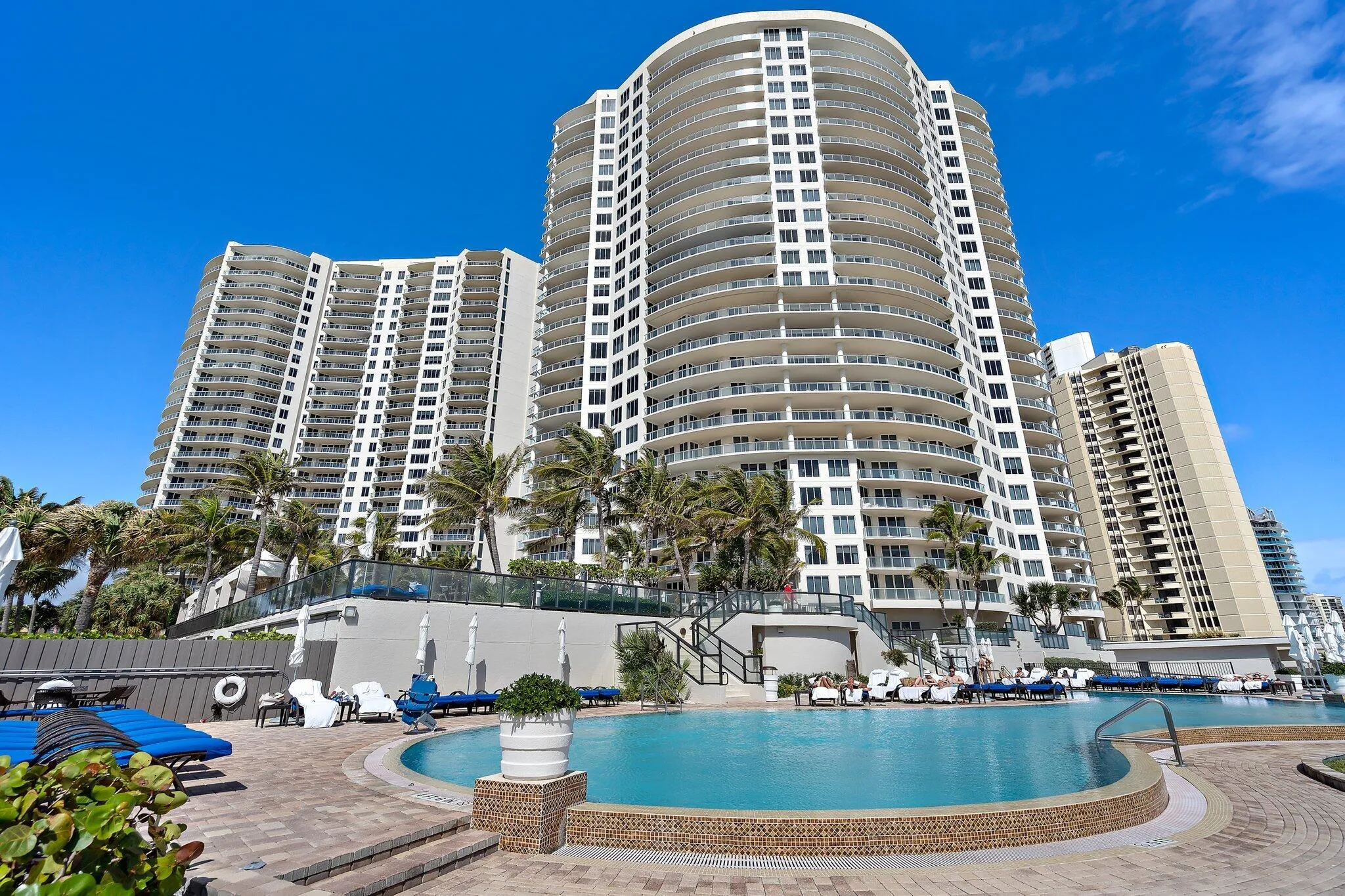103-2700NorthOceanDrive-PH1-RivieraBeach