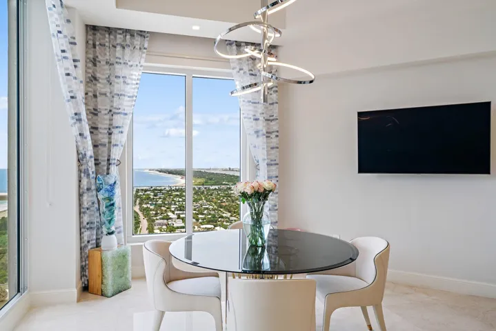030-2700NorthOceanDrive-PH1-RivieraBeach