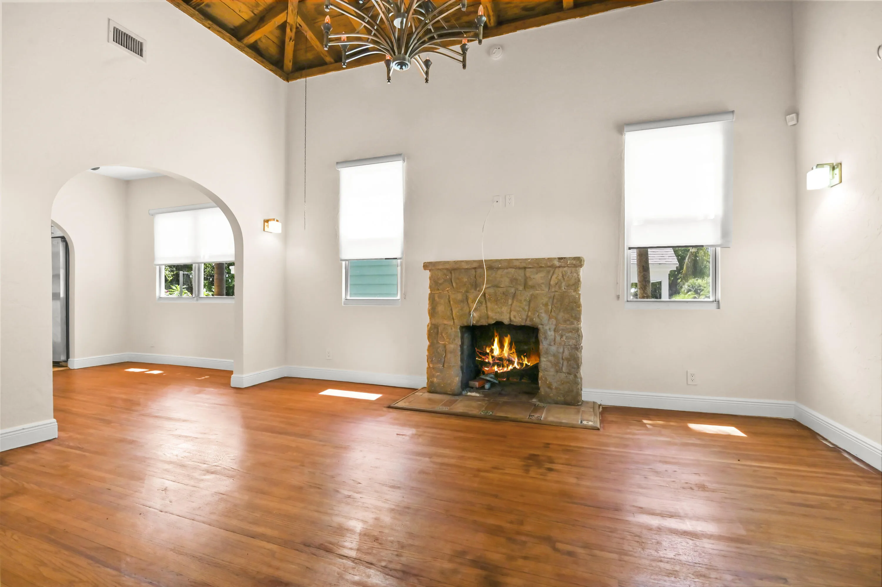 06 Living room 01