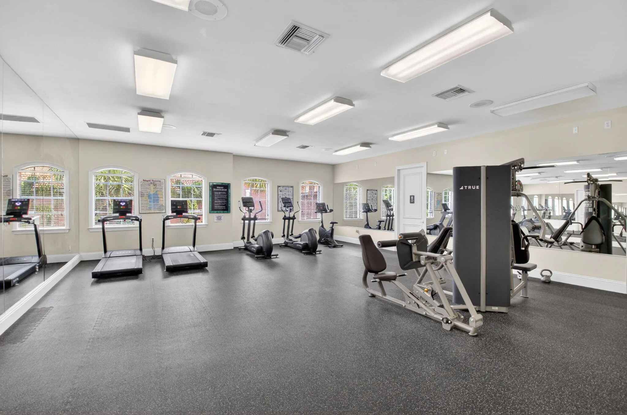 FITNESS CENTER