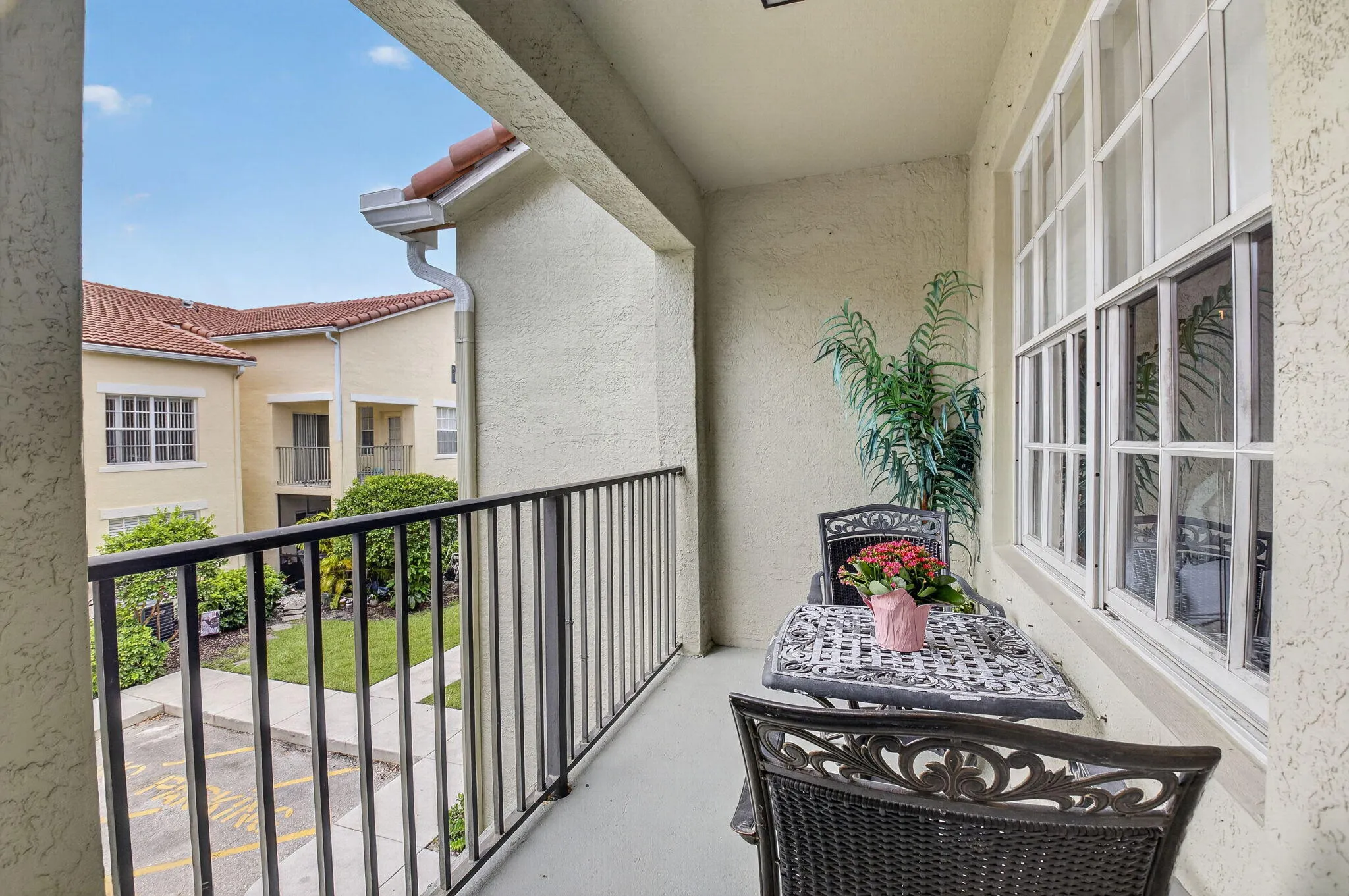 PRIVATE TERRACE