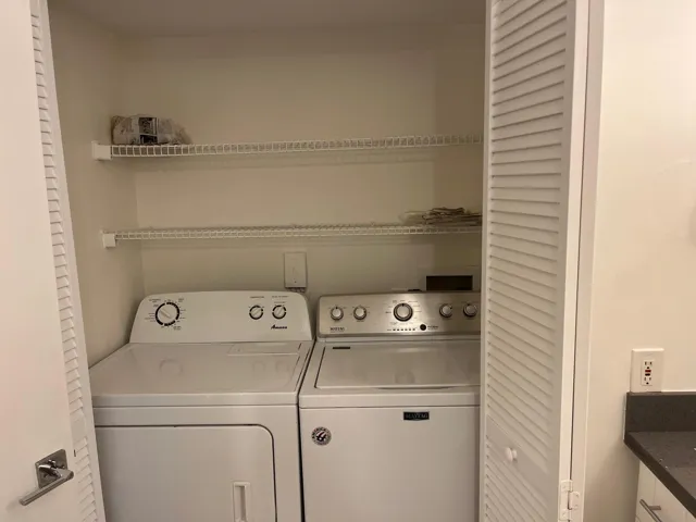 WASHER DRYER