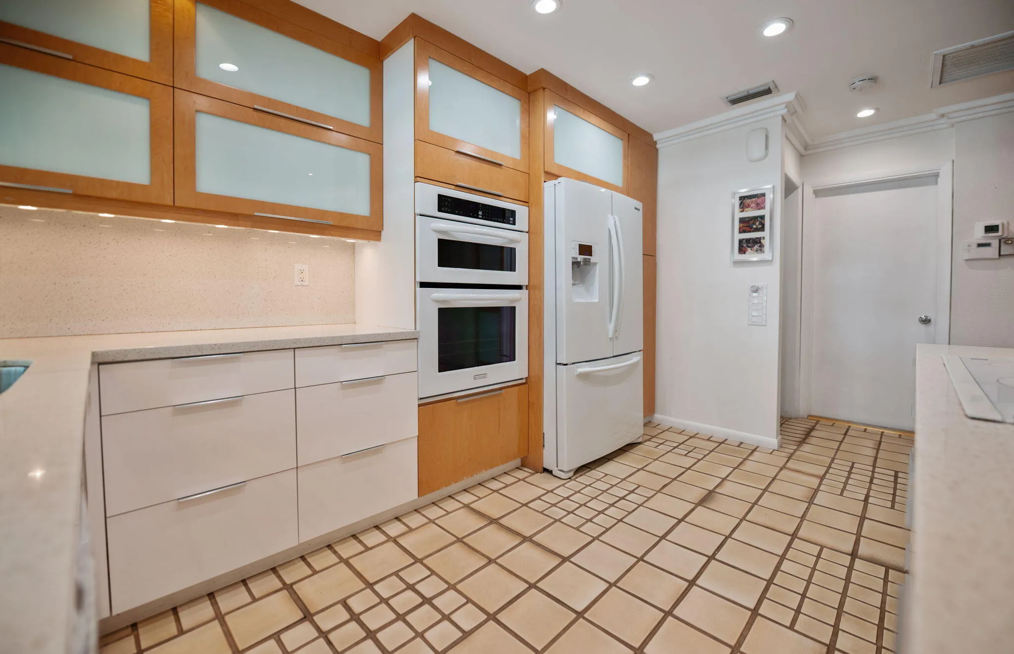 11-web-or-mls-16731-harbor-ct