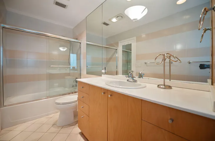 30-web-or-mls-16731-harbor-ct