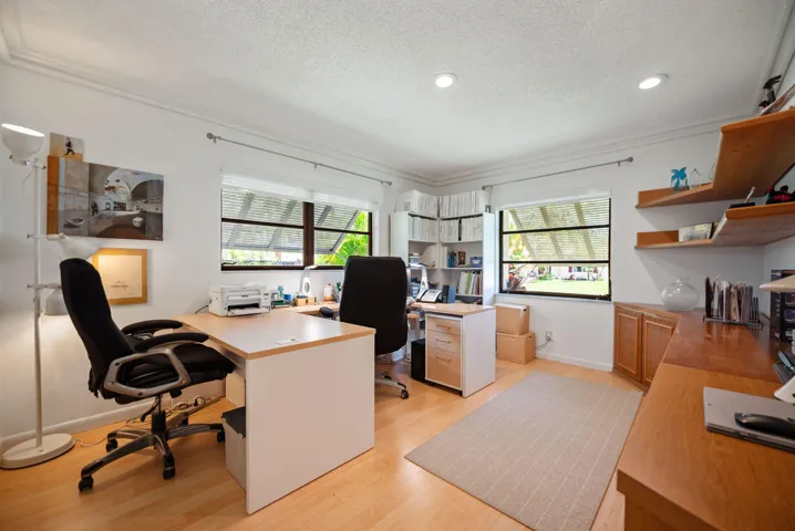 27-web-or-mls-16731-harbor-ct