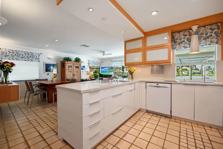 15-web-or-mls-16731-harbor-ct