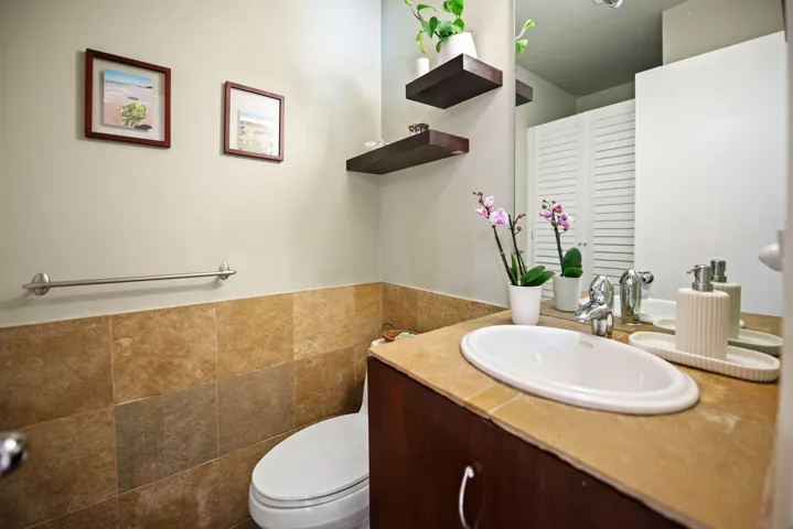 29-web-or-mls-16731-harbor-ct