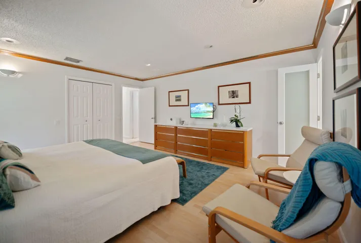 17-web-or-mls-16731-harbor-ct