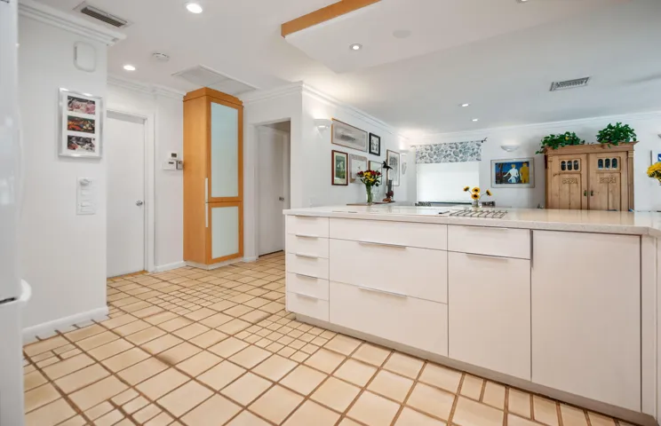 13-web-or-mls-16731-harbor-ct