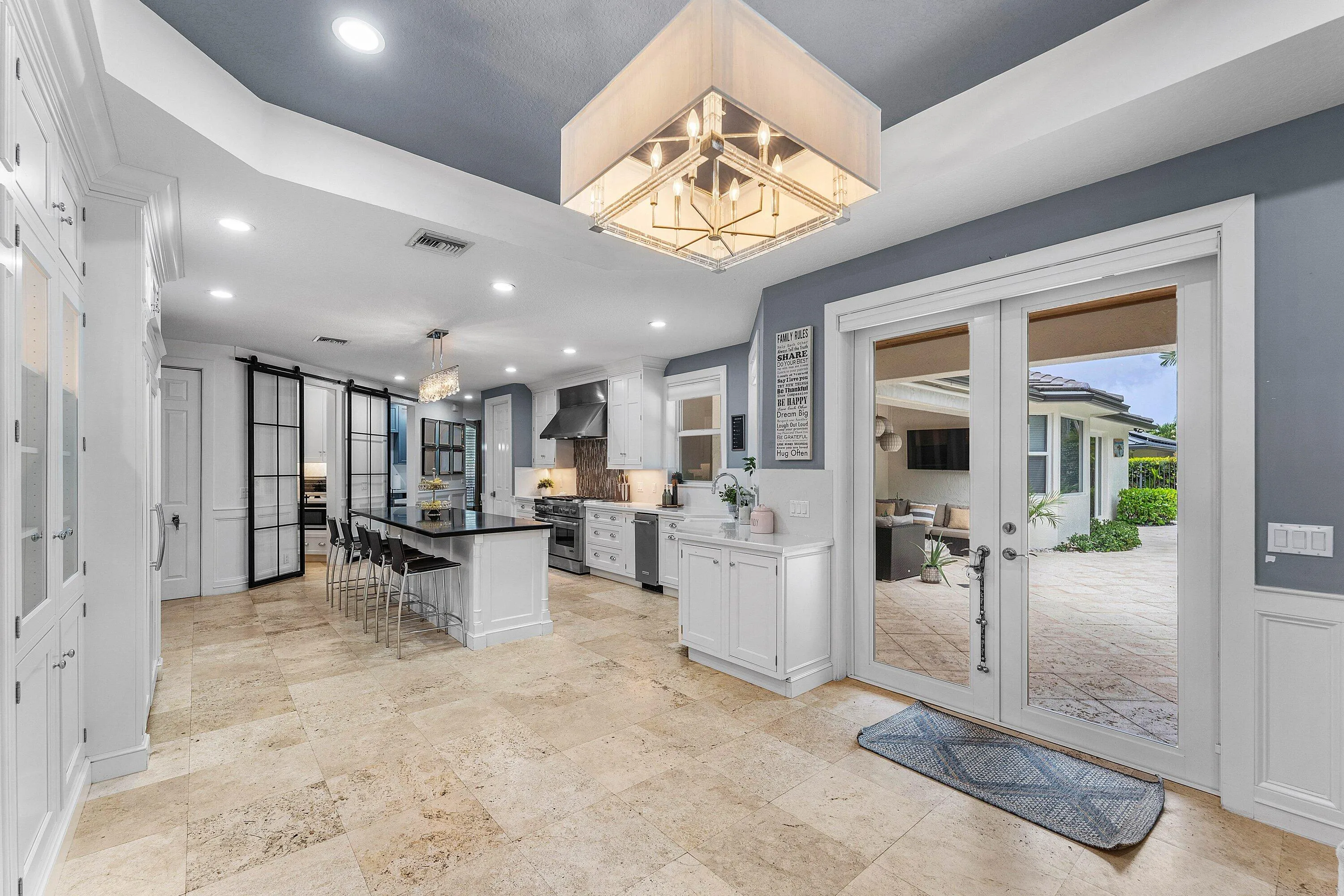 Kitchen - double door to lanai and summer kitchen