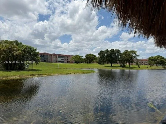 GOLF VIEW