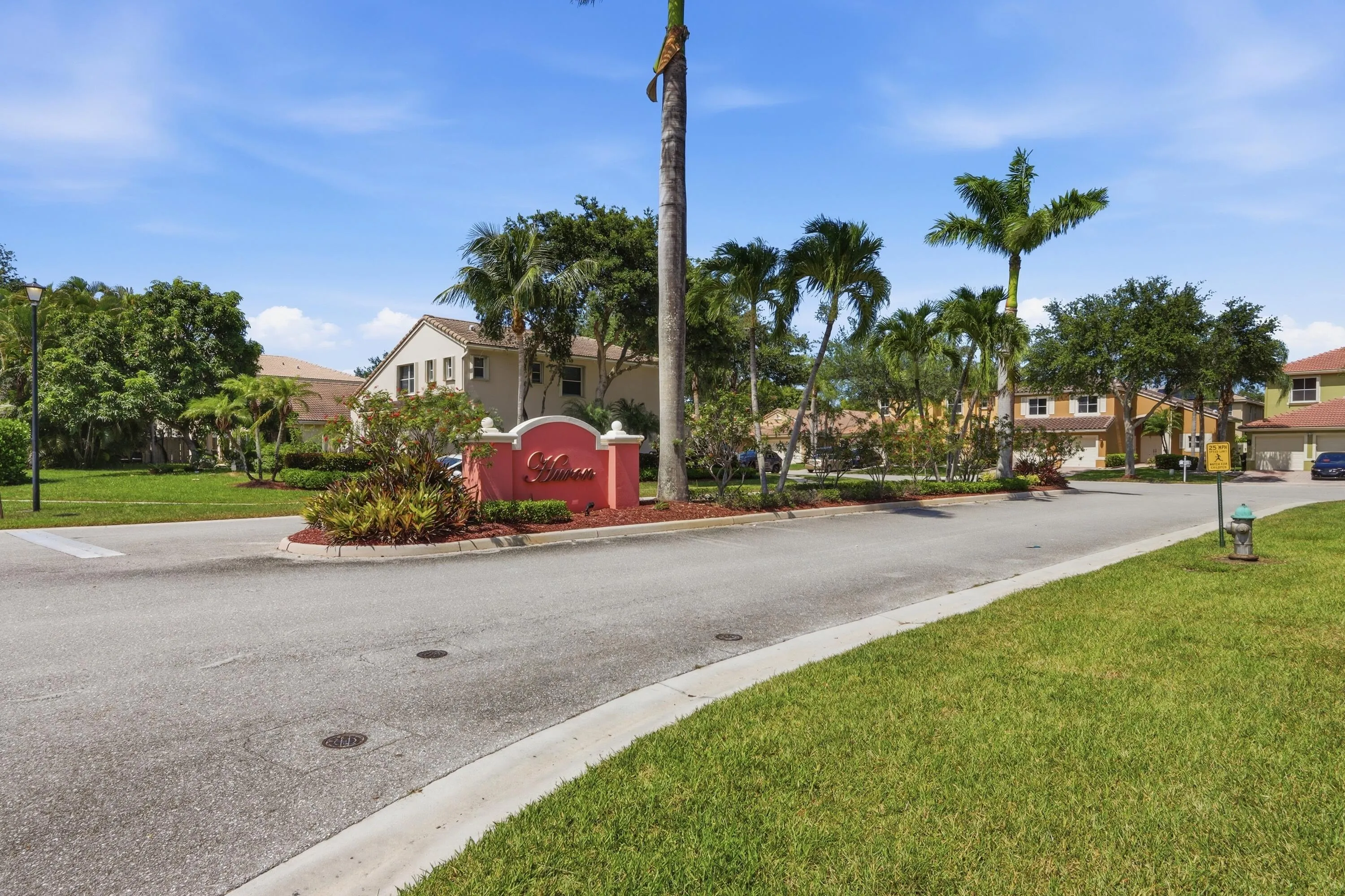 entrance to Huron community in Lakes of Laguna