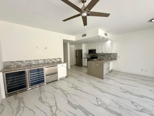 Family room & breakfast area
