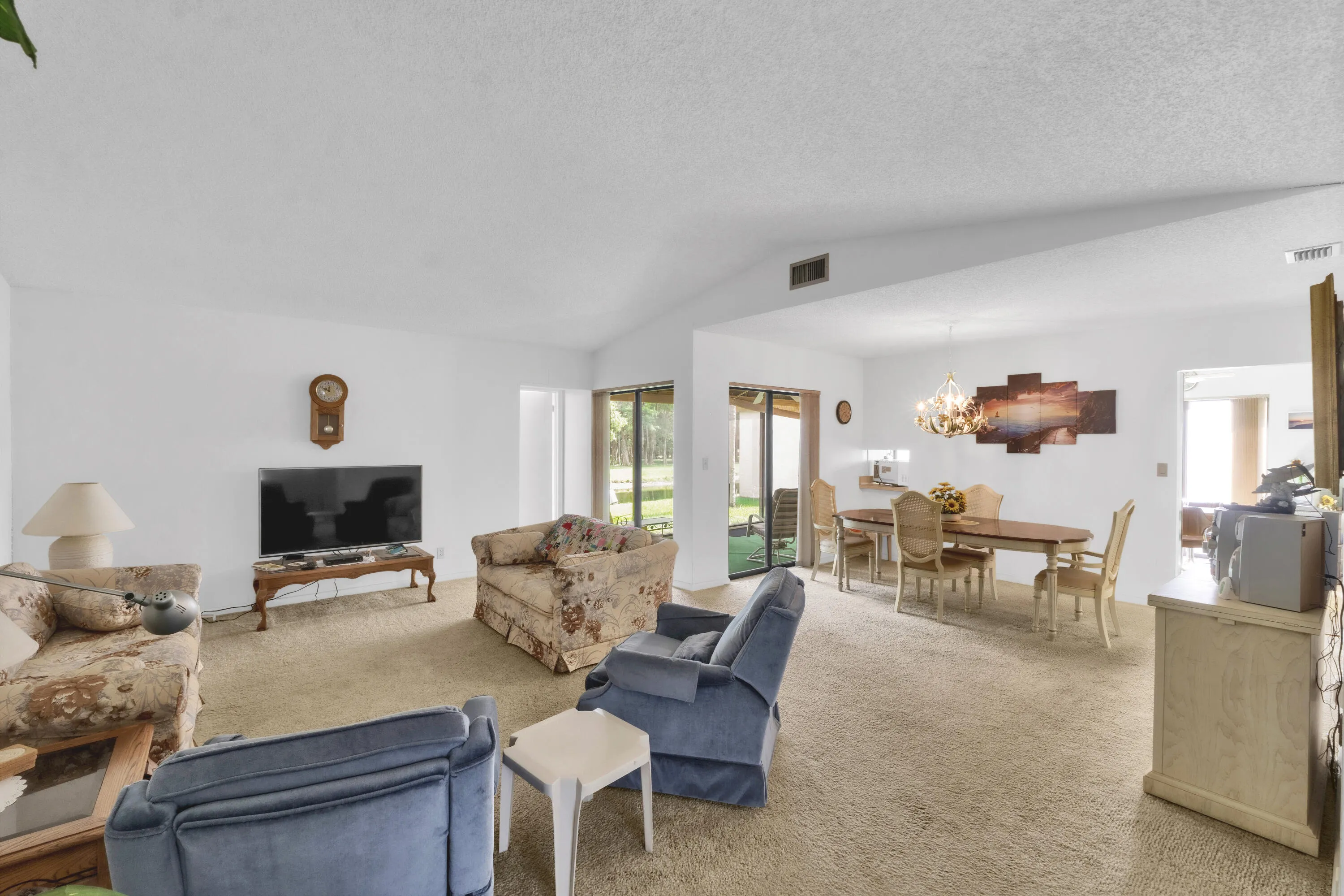 4306 Acacia Cir-04