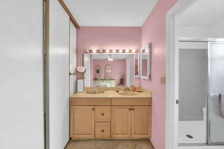 4306 Acacia Cir-01