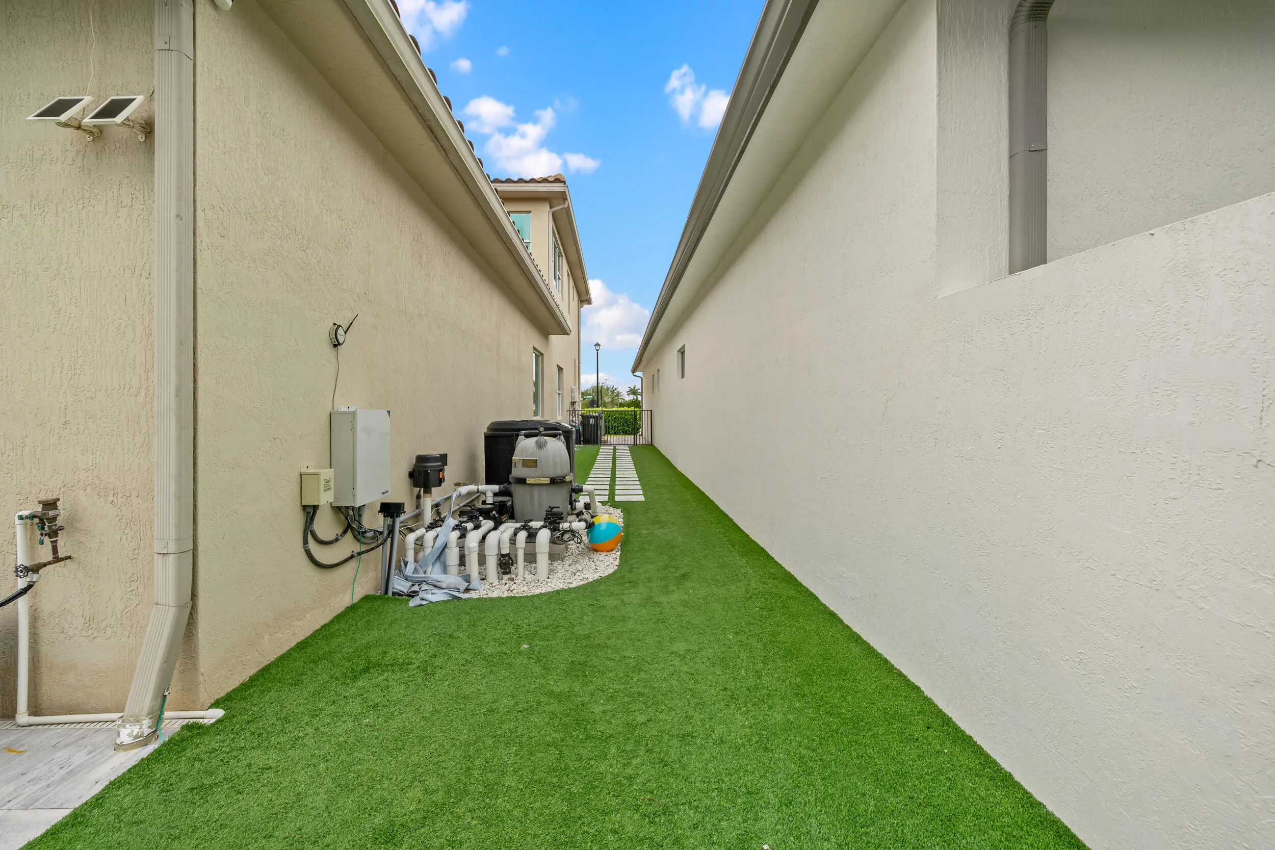 Property photo 50