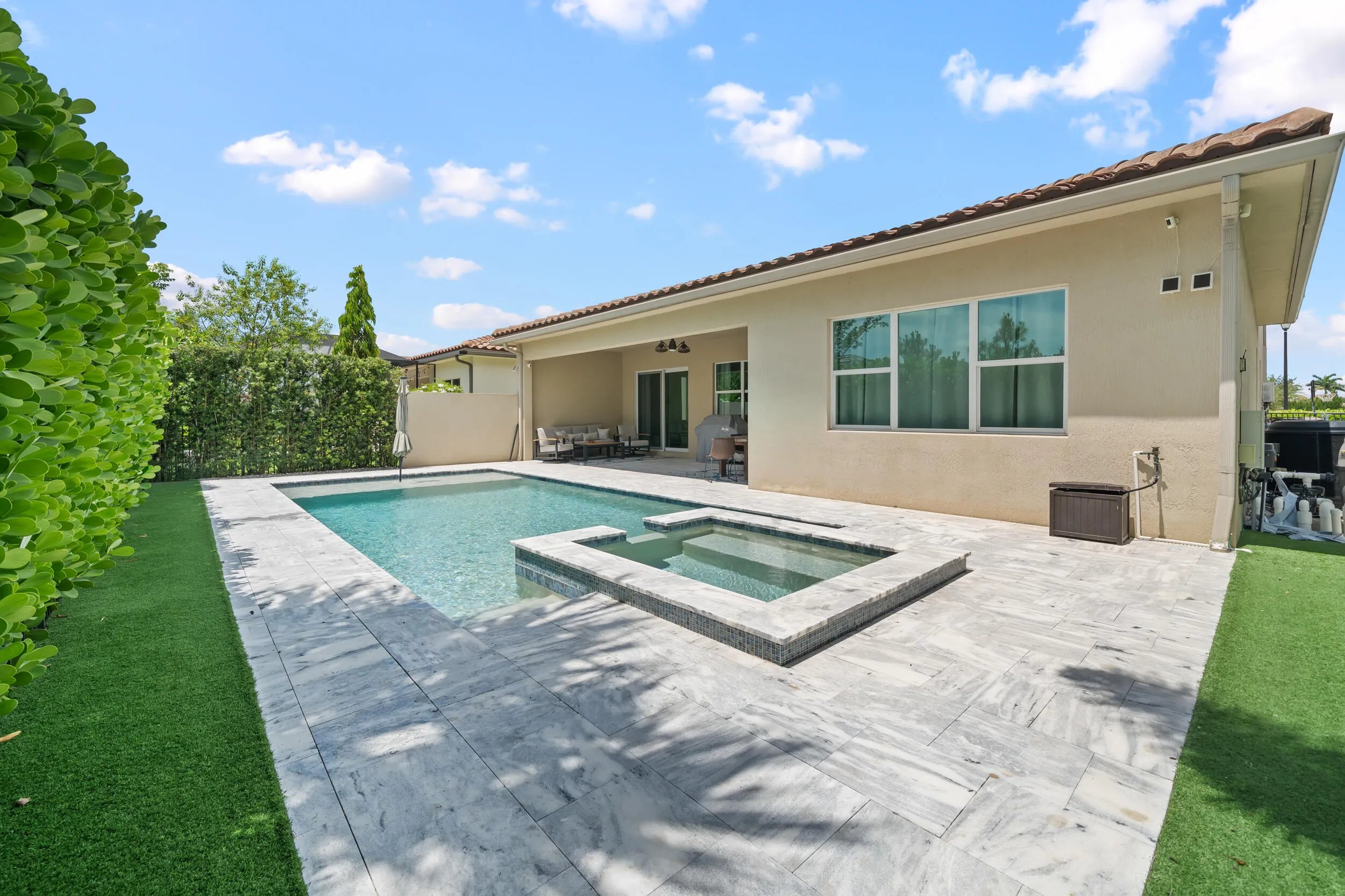 Property photo 44