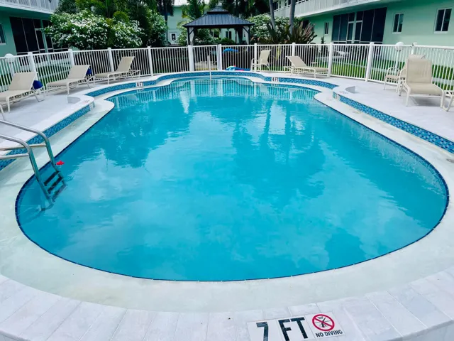 Pool Area (3)
