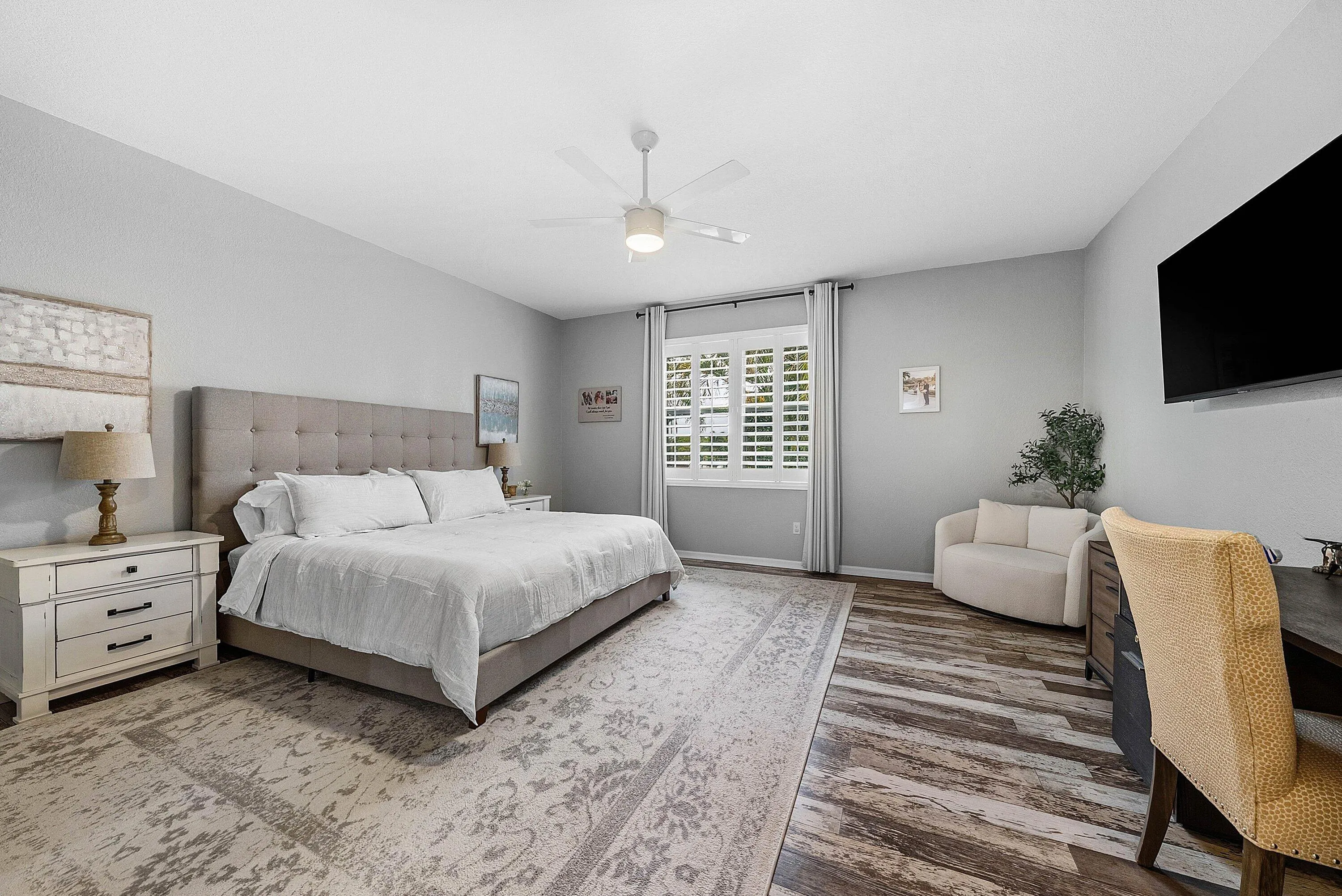 Primary bedroom