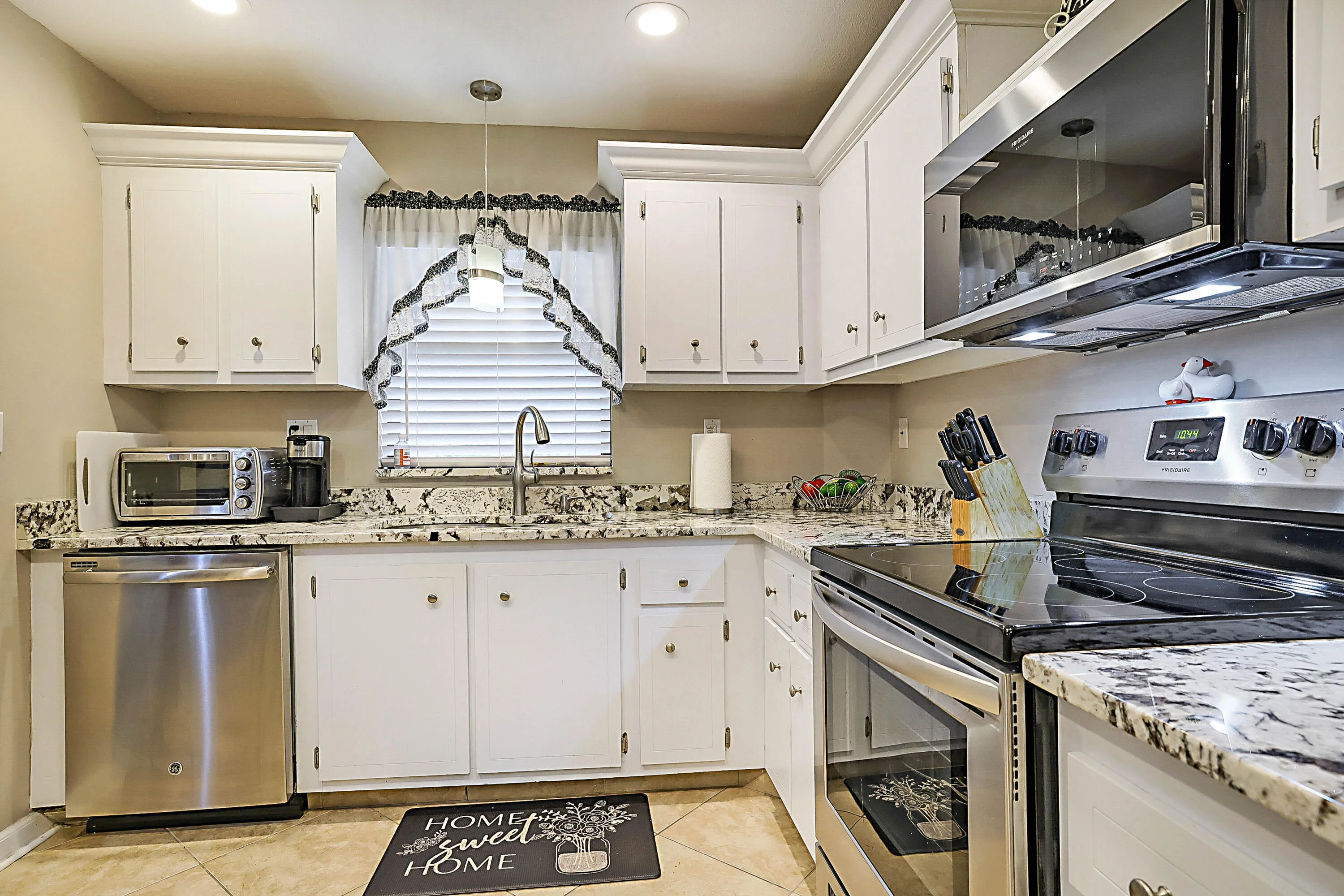 300 Intracoastal Pl Apt 403-19