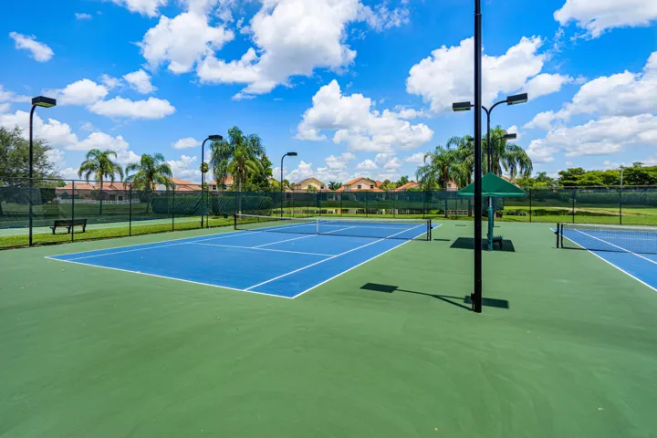 Tennis