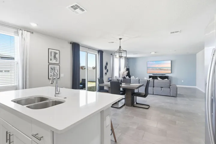 25-web-or-mls-3061-cassidy-ln