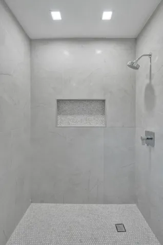 2nd bathroom