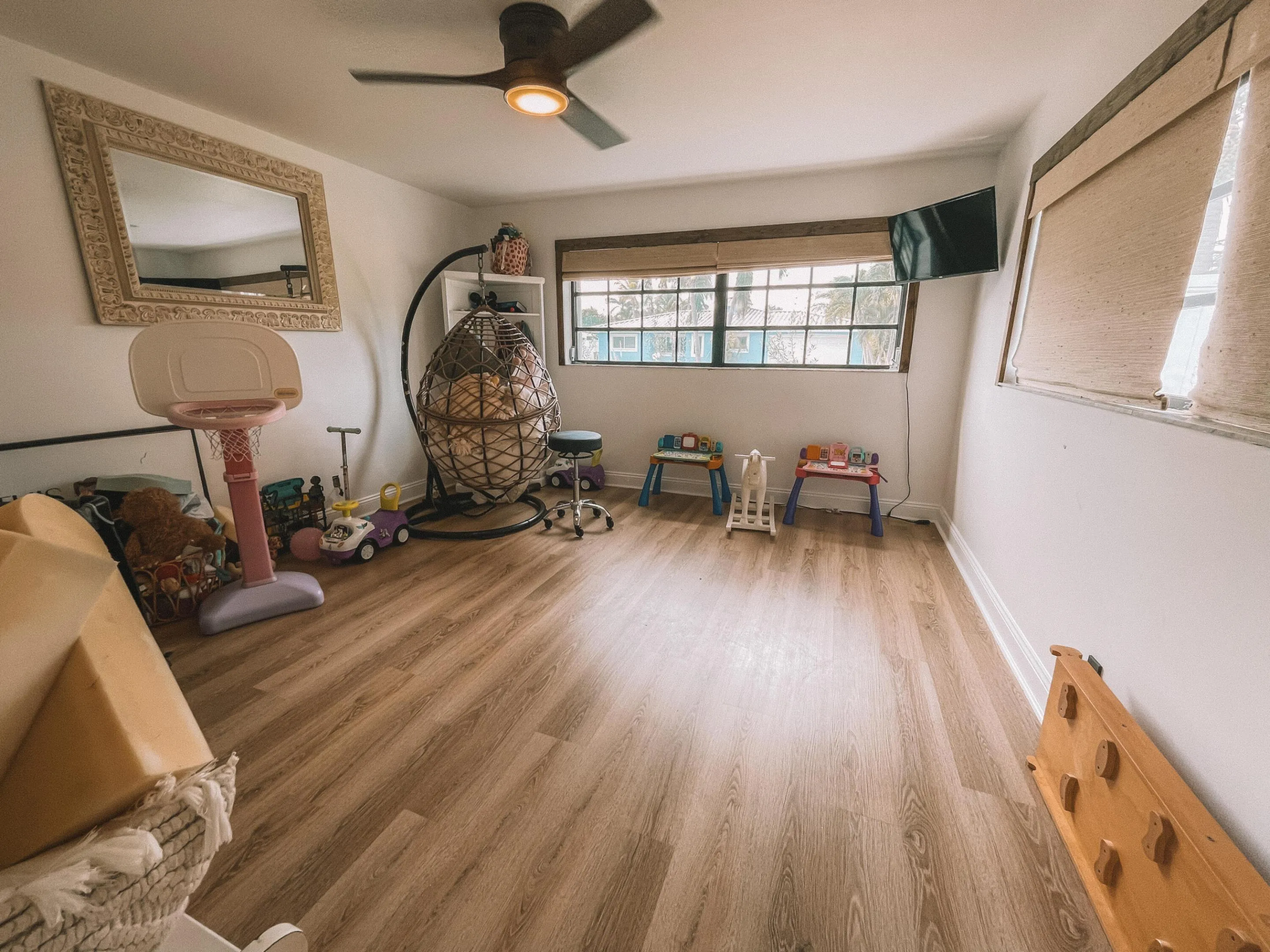 Use as bedroom or office space