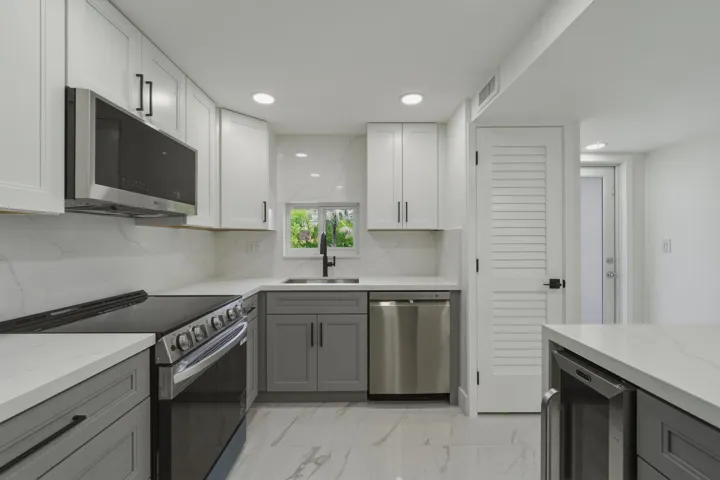 9.Kitchen 3